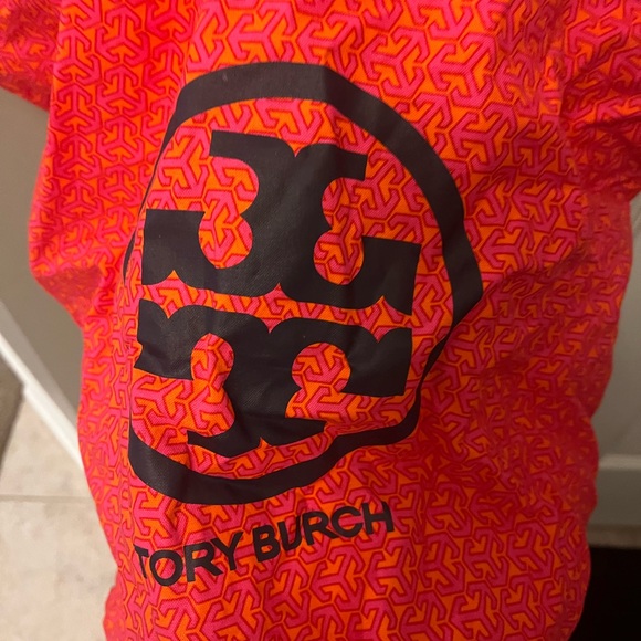 Stylish Navy Blue and White Tote Bag with gold and leather chain handles - Picture 11 of 13